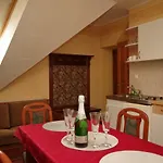 Burg Apartament *