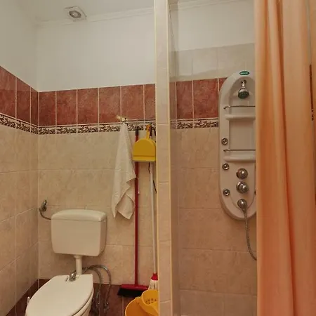 Burg Apartment Gyula